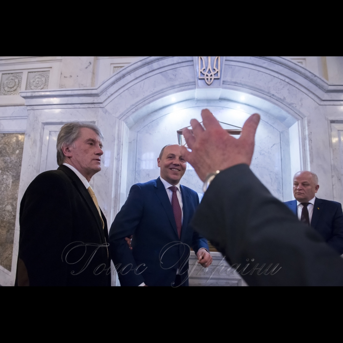 14 лютого 2018 Голова Верховної Ради відгукнувся на пропозицію Президентів України щодо запровадження Дня української державності.
Голова Верховної Ради Андрій Володимирович Парубій провів зустріч з Президентами України 1991-2010 років Леонідом Макаровичем Кравчуком та Віктором Андрійовичем Ющенком, заучасті  Першого віце-прем'єр-міністра України - Міністра економічного розвитку і торгівлі України Кубіва Степана.